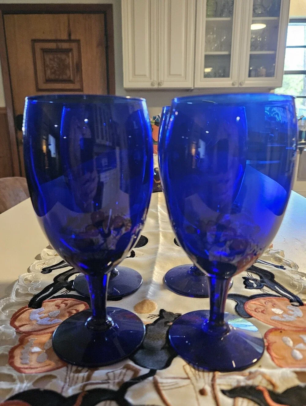 Vintage Cobalt Blue Wine Goblets / Water Glasses - Set of 4